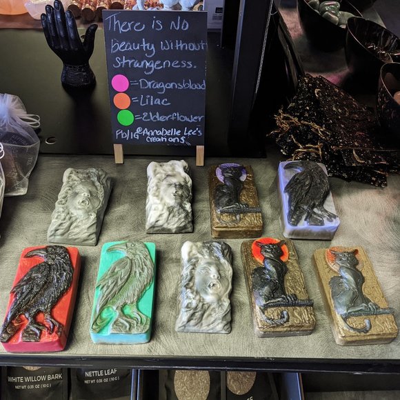 Poe's Pluto Cat Vegan Soap Bar Sauvage Eau De Parfum Scent Handmade - Picture 3 of 4